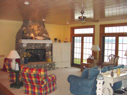 Interior – Main Living Room